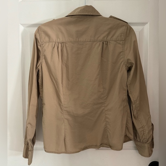 Gap taupe button down shirt - Picture 3 of 3